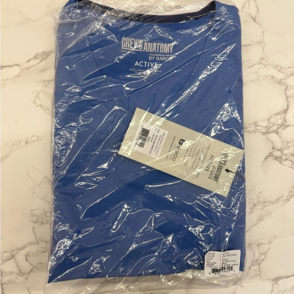 Grey’s Anatomy Ceil Blue Scrub Top - Picture 2 of 3